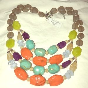 Premier Designs Spring Break statement necklace